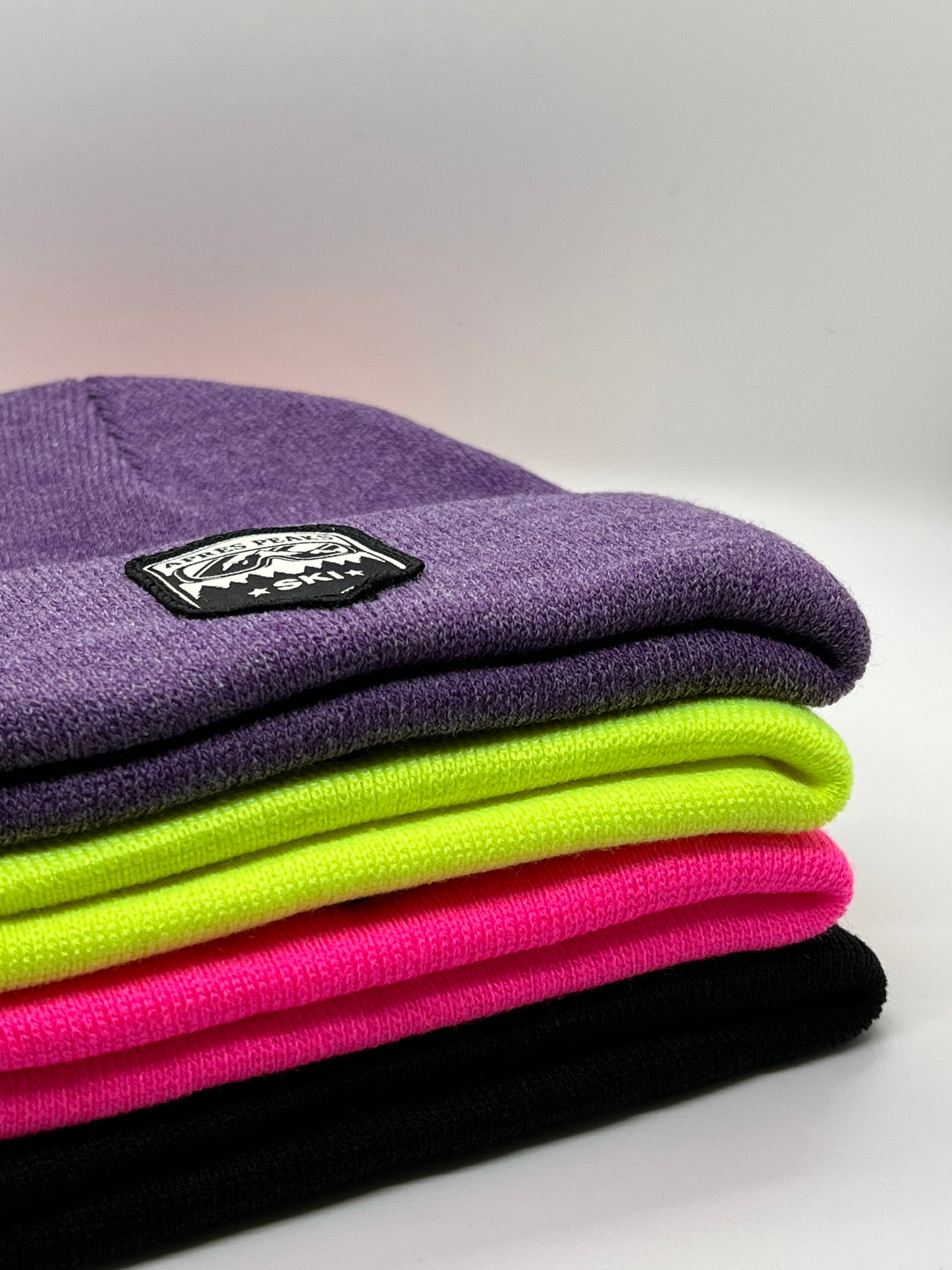 Après Peaks Beanies